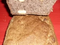 Rezept: Rotwein - Mandel - Brot Rotwein - Mandel - Brot - Rezept