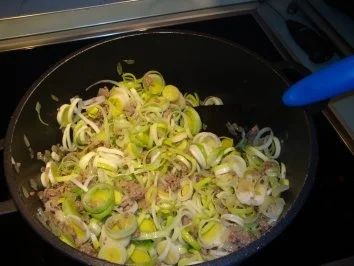 Rezept: Käsesuppe Bild Nr. 3 Käsesuppe - Rezept - Bild Nr. 3