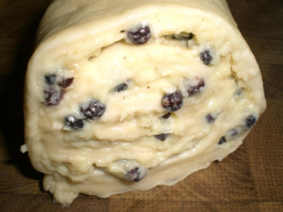 Vanille-Puddingschnecken mit Rosinen - Rezept - Bild Nr. 5