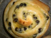 Vanille-Puddingschnecken mit Rosinen - Rezept