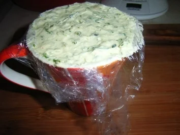 Aufstrich, deftig: Avocado-Pâté mit Pistazien und Petersilie - Rezept - Bild Nr. 7