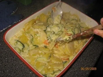 Kartoffeln, Zucchini, Möhren Auflauf - Rezept - Bild Nr. 12