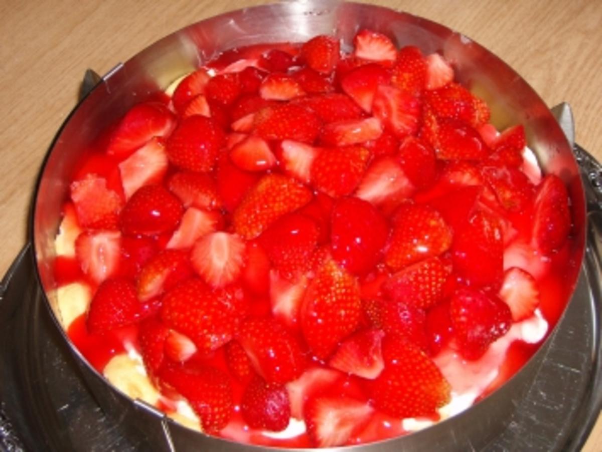 Erdbeer-Joghurt-Charlotte - Rezept - Bild Nr. 8