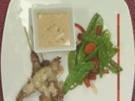 Rumpsteak-Spieße an Erdnuss-Kokos-Soße mit frischem Asia-Gemüse - Rezept