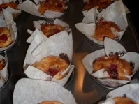 Rezept: Himbeer Muffins mit weißer Schokolade Bild Nr. 3 Himbeer Muffins mit weißer Schokolade - Rezept - Bild Nr. 3