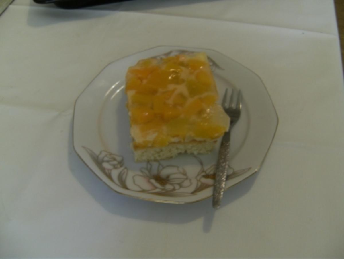 BLECHKUCHEN - Uta's Pfirsich-Torte vom Blech - Rezept - Bild Nr. 2