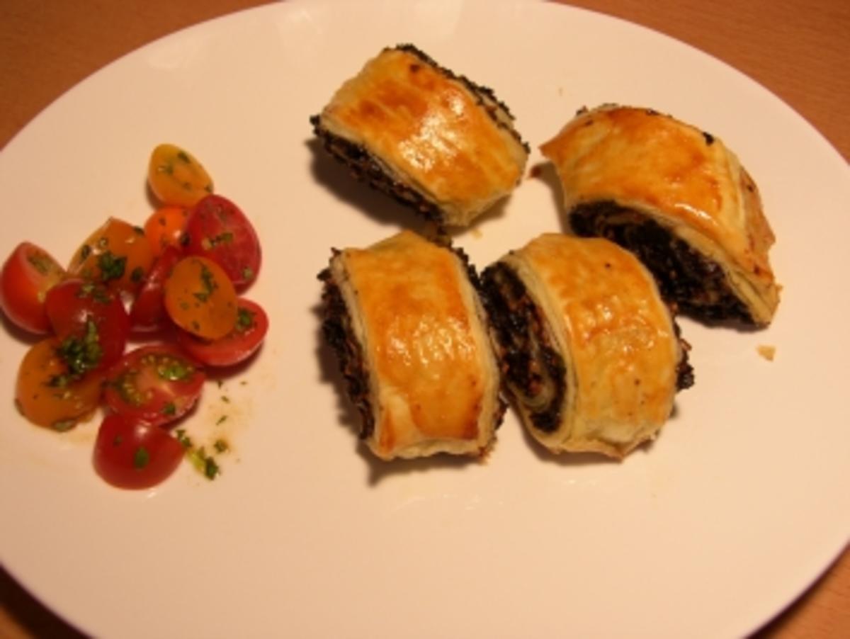 Blätterteigröllchen mit Olivenfülle - Rezept - kochbar.de