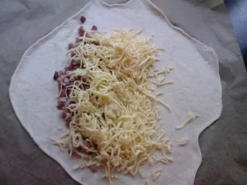 Calzone gefüllte Pizza - Rezept - Bild Nr. 3