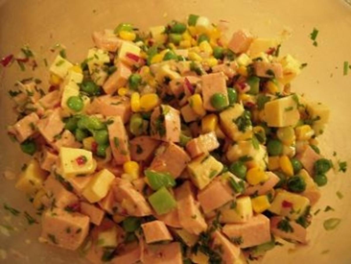 Wurst-Käse-Salat - Rezept