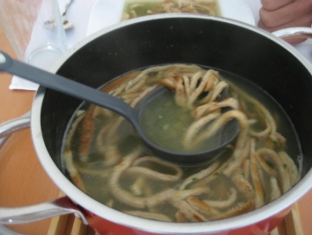 Flädle Suppe - Rezept - Bild Nr. 2