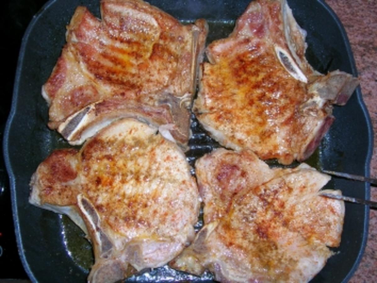 Schweinekoteletts (im Silbermantel) mit Sherry-Austernpilzkruste an Rösti - Rezept - Bild Nr. 5