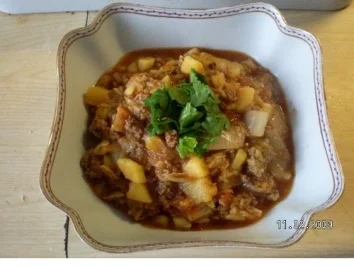 Hackfleisch - Chinakohltopf - Rezept