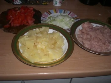 Rezept: Ananas Hühnchen Curry Bild Nr. 2 Ananas Hühnchen Curry - Rezept - Bild Nr. 2