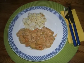 Rezept: Pfanne-Hähnchenpfanne mit Zuchini Bild Nr. 6 Pfanne-Hähnchenpfanne mit Zuchini - Rezept - Bild Nr. 6