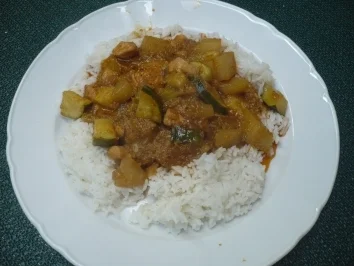 Schnelles Hühner - Gemüse - Curry - Rezept