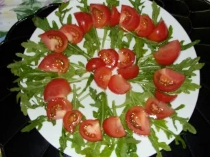 Sommer-Salat mit Gemüse und Früchten - Rezept - Bild Nr. 2