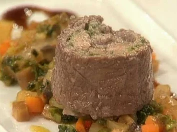 Rezept: Rinderroulade in Curry auf Gemüsebett a la Stromberg Rinderroulade in Curry auf Gemüsebett a la Stromberg - Rezept