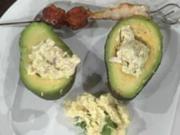 Spieße von Garnele und Chorizo mit Avocado und Kartoffelcreme (Ilka Eßmüller) - Rezept