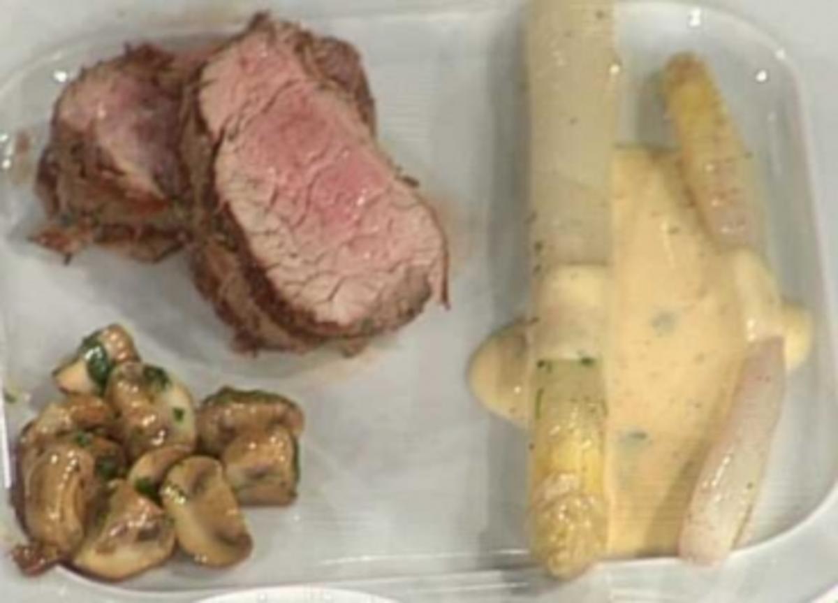 Mariniertes Kalbsfilet mit Champignons, Spargel und Sauce Bernaise
(Hans Meiser) - Rezept Von Einsendungen Promi Kocharena