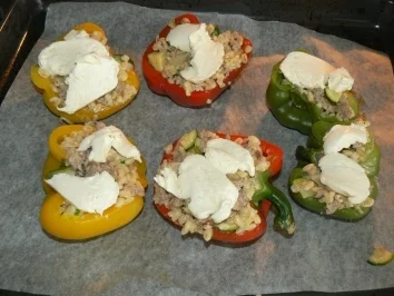 Rezept: gefüllte Paparikahälften Bild Nr. 5 gefüllte Paparikahälften - Rezept - Bild Nr. 5