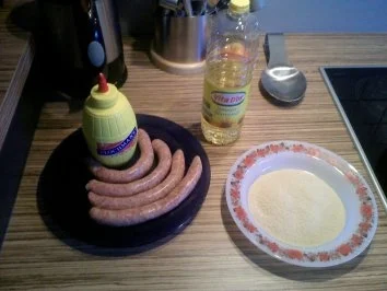 "HAUPTGERICHT" Panierte Bratwurst - Rezept - Bild Nr. 2