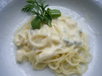 Rezept: Bavaria Blu Sauce mit Capellini Bavaria Blu Sauce mit Capellini - Rezept