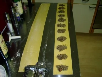 Rezept: Maultasche mit frischen Pfifferlingen und Hackfleisch Bild Nr. 2 Maultasche mit frischen Pfifferlingen und Hackfleisch - Rezept - Bild Nr. 2