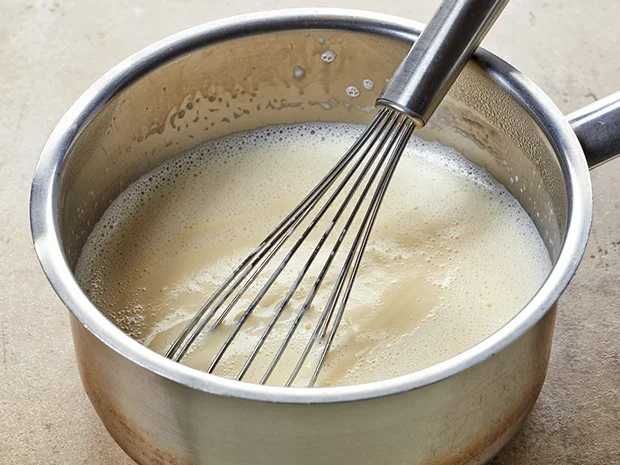 SUPPEN MIT EIGELB UND SAHNE LEGIEREN - Rezept - Bild Nr. 2