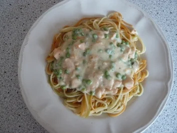 Lachs - Erbsen Soße zu Spaghetti - Rezept