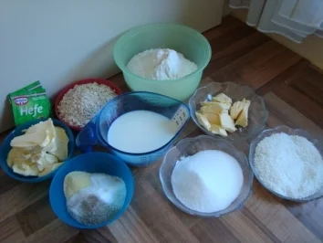 Kuchen - Butterkuchen  - mein Lieblingskuchen - Rezept - Bild Nr. 3