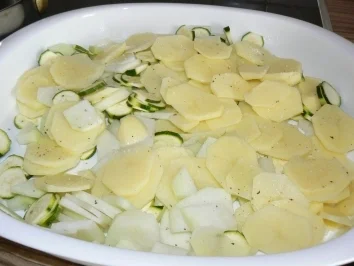 Rezept: Naturbelassenes Pangasiusfilet auf Gemüsebett Bild Nr. 2 Naturbelassenes Pangasiusfilet auf Gemüsebett - Rezept - Bild Nr. 2