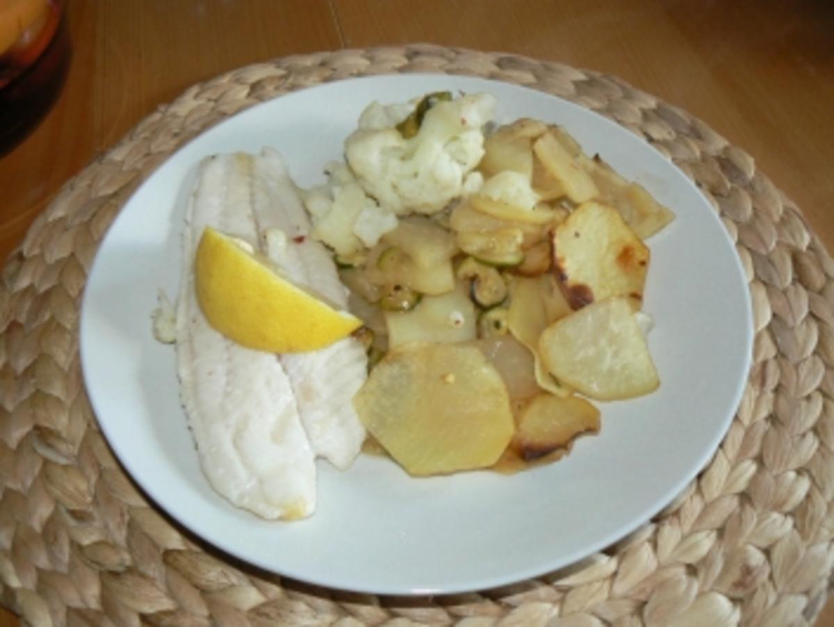 Naturbelassenes Pangasiusfilet  auf Gemüsebett - Rezept - Bild Nr. 6