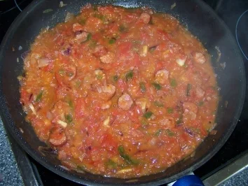 Rezept: Nudeln - Sauce aus "Übriggebliebenem" Bild Nr. 2 Nudeln - Sauce aus "Übriggebliebenem" - Rezept - Bild Nr. 2
