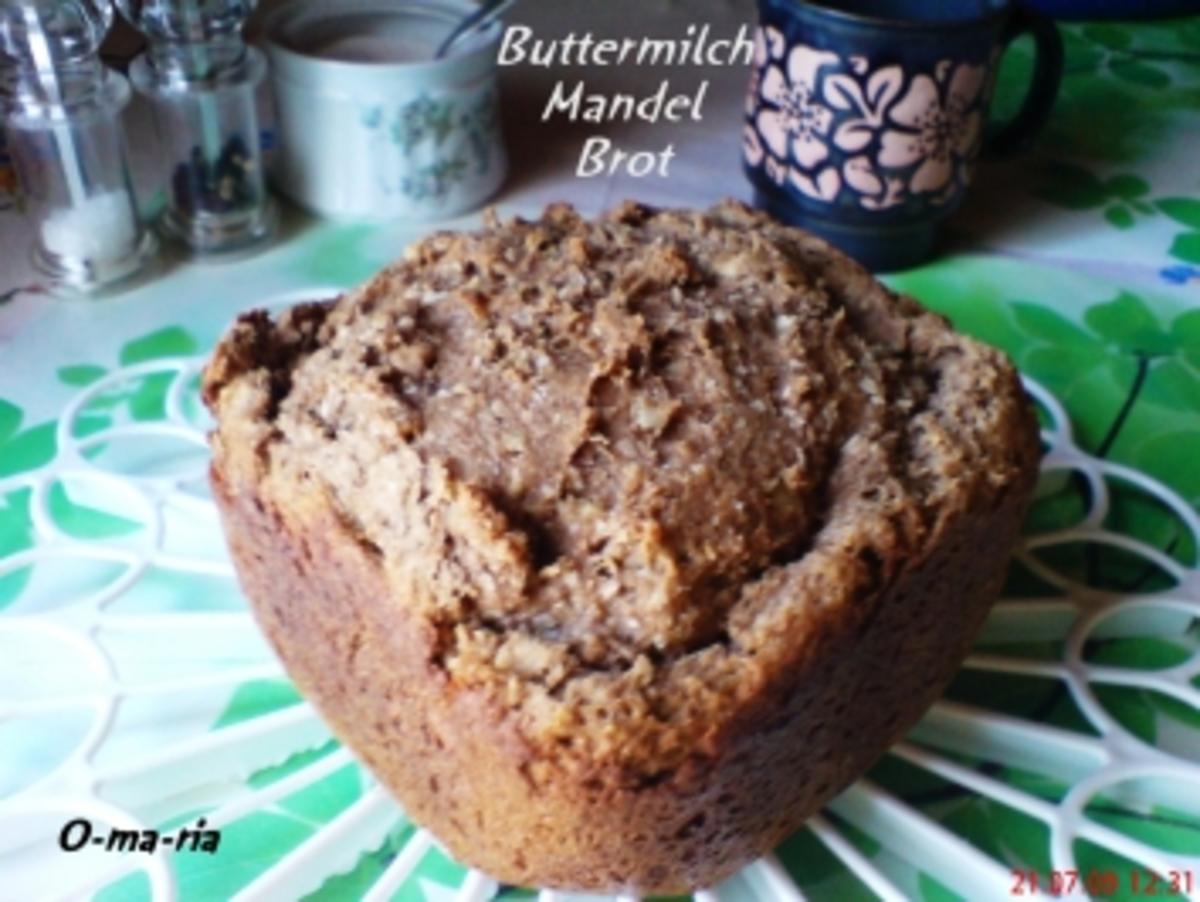 Brot ~  Buttermilch-Mandel-Brot auch für BBA geeignet - Rezept - Bild Nr. 2