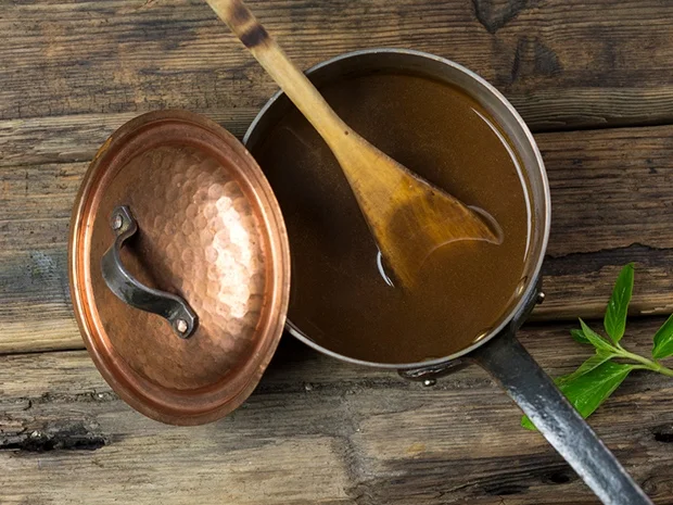 Soßenrezept: Brenne / dunkle Mehlschwitze - Rezept - Bild Nr. 2