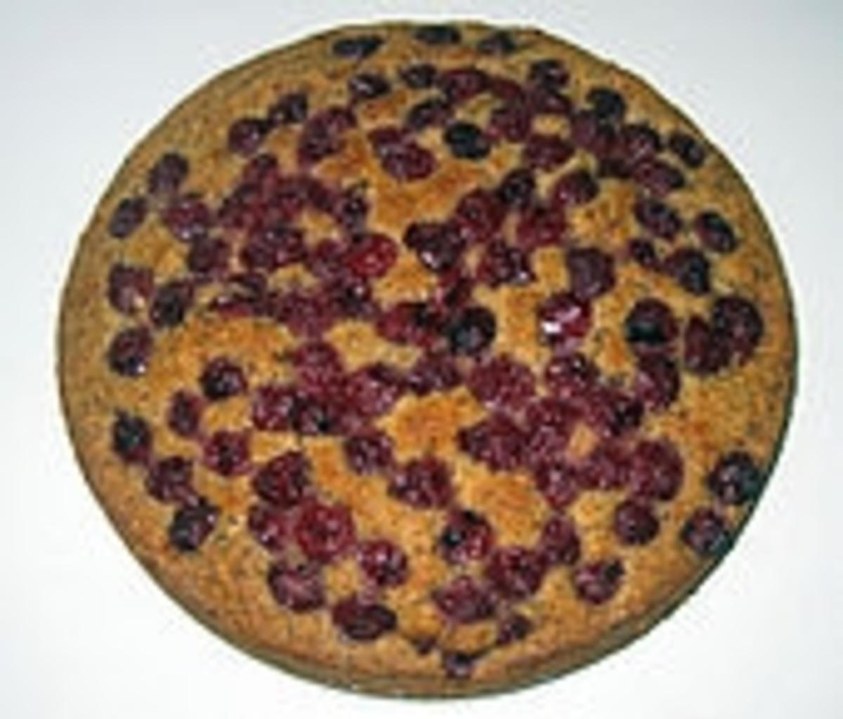 Kirsch-Schokokuchen mit Nüssen - Rezept - kochbar.de