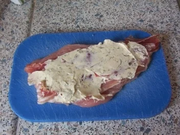 Putenschnitzelrollen in Tomatensoße - Rezept - Bild Nr. 3