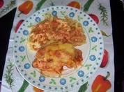 Putenschnitzelrollen in Tomatensoße - Rezept