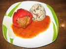 Gefüllte Paprika auf Tomatensauce - Rezept