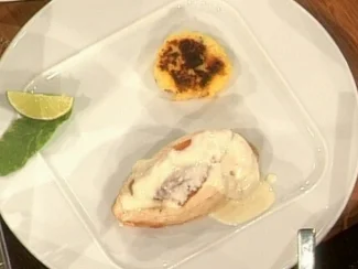 Zitronenhuhn mit gebratener Salbeipolenta (Daniel Küblböck) - Rezept