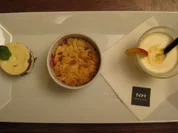 Moussetörtchen, eisgekühlter Shake und heißer Pfirsich-Himbeercrumble - Rezept