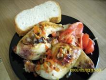 Meine Hähnchenschenkel  aus dem Backofen Mit  Tomatensalat und türk. Weißbrot - Rezept