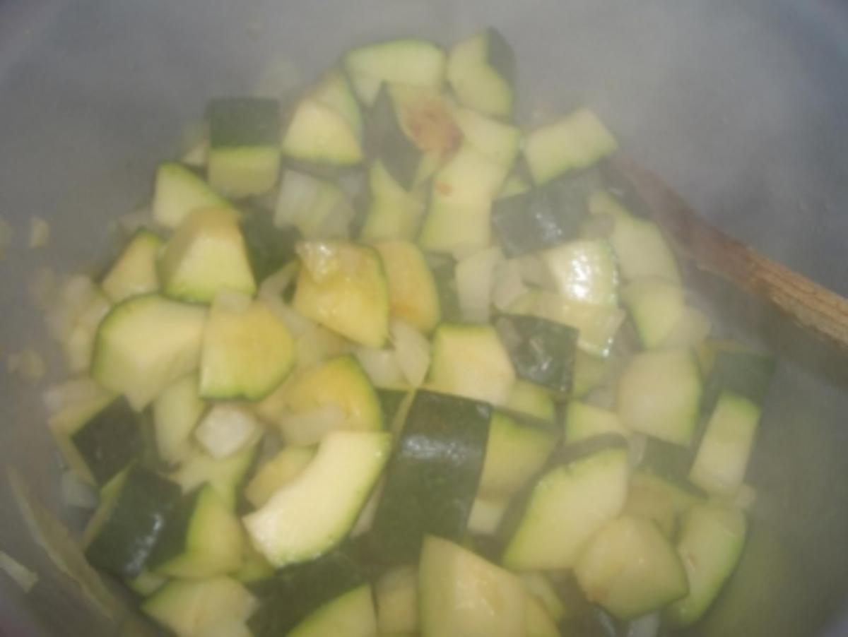 Zucchini-Creme-Suppe - Rezept - Bild Nr. 5