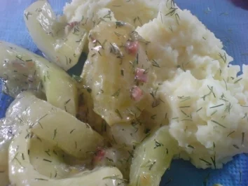 Kartoffelpüree mit Schmorgurken - Rezept - Bild Nr. 2