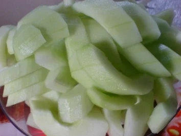 Kartoffelpüree mit Schmorgurken - Rezept - Bild Nr. 6