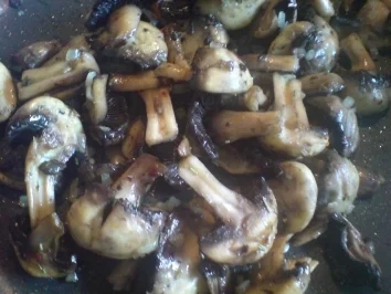 Rezept: Fingerfood "Champignons" Bild Nr. 4 Fingerfood "Champignons" - Rezept - Bild Nr. 4