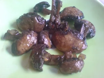 Rezept: Fingerfood "Champignons" Fingerfood "Champignons" - Rezept