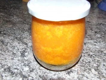 Rezept: Aprikosen-Weintrauben-Konfitüre Bild Nr. 2 Aprikosen-Weintrauben-Konfitüre - Rezept - Bild Nr. 2