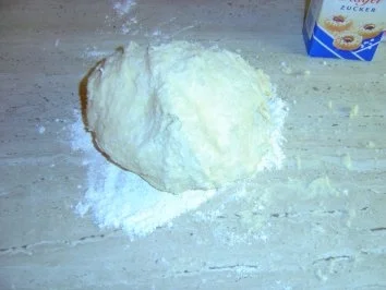 Rezept: Rahmplätzchen Bild Nr. 3 Rahmplätzchen - Rezept - Bild Nr. 3