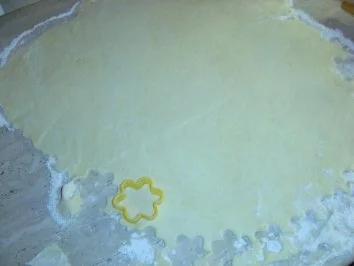 Rezept: Rahmplätzchen Bild Nr. 4 Rahmplätzchen - Rezept - Bild Nr. 4